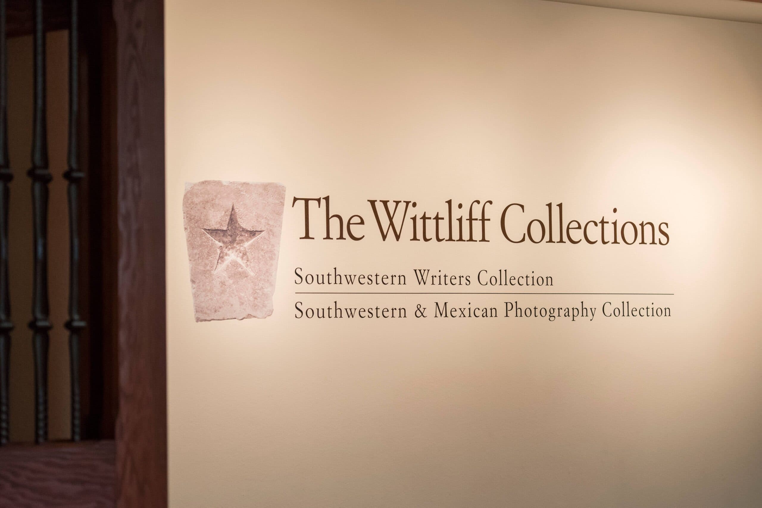 The Wittliff Collections kỷ niệm 40 năm: Triển lãm “The Spirit of The Wittliff in 40 Objects” chính thức mở cửa tại TXST