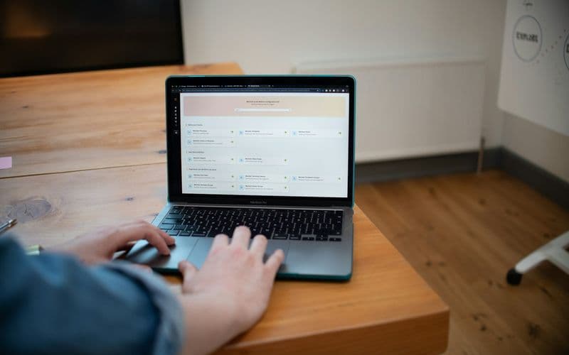 Building a Complete Undergraduate Application File: An Agent Checklist